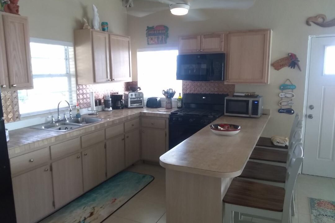 Photo of Kitchen in Rainbow Bay