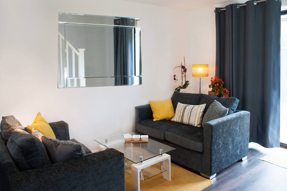 Photo of Livingroom in Thrapston