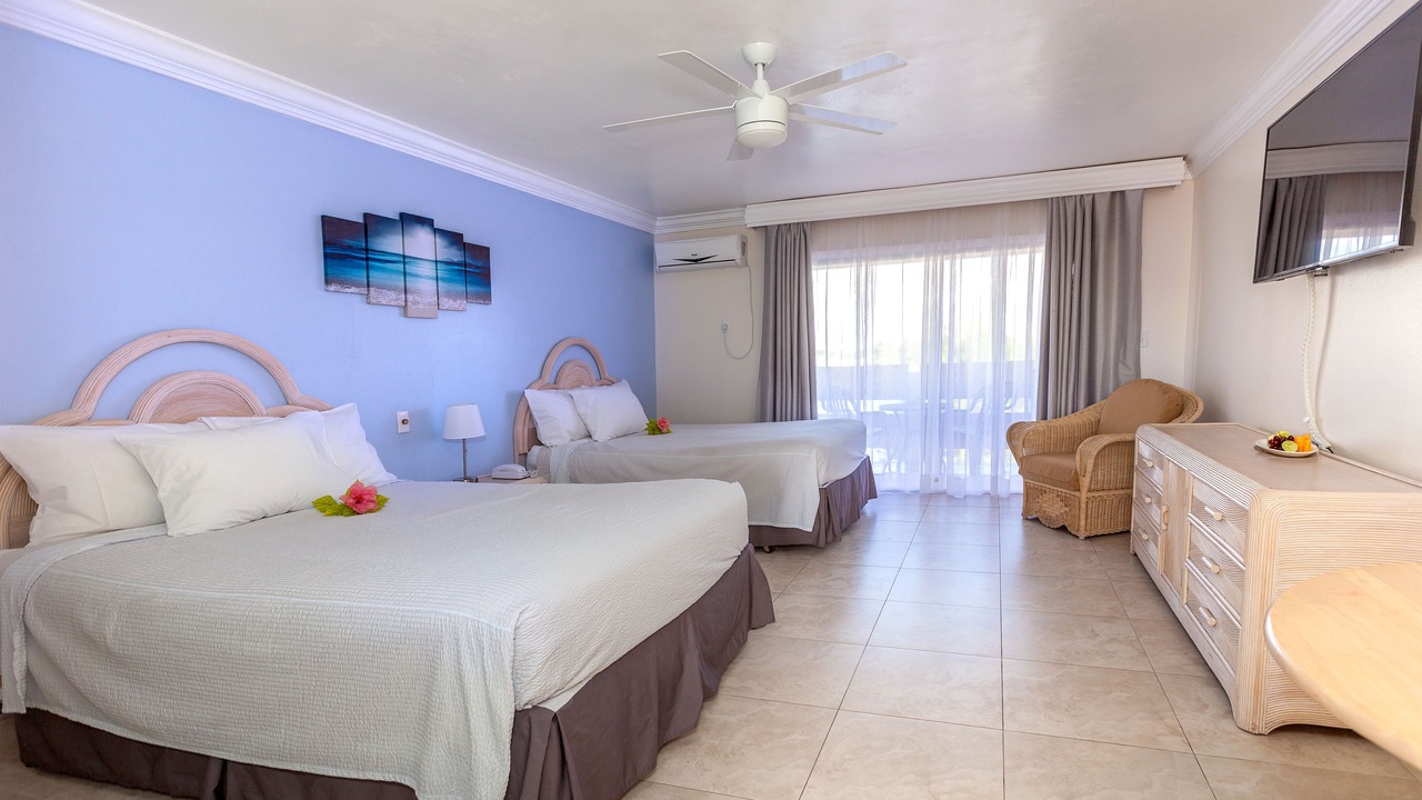 Photo of Bedroom in Lucaya