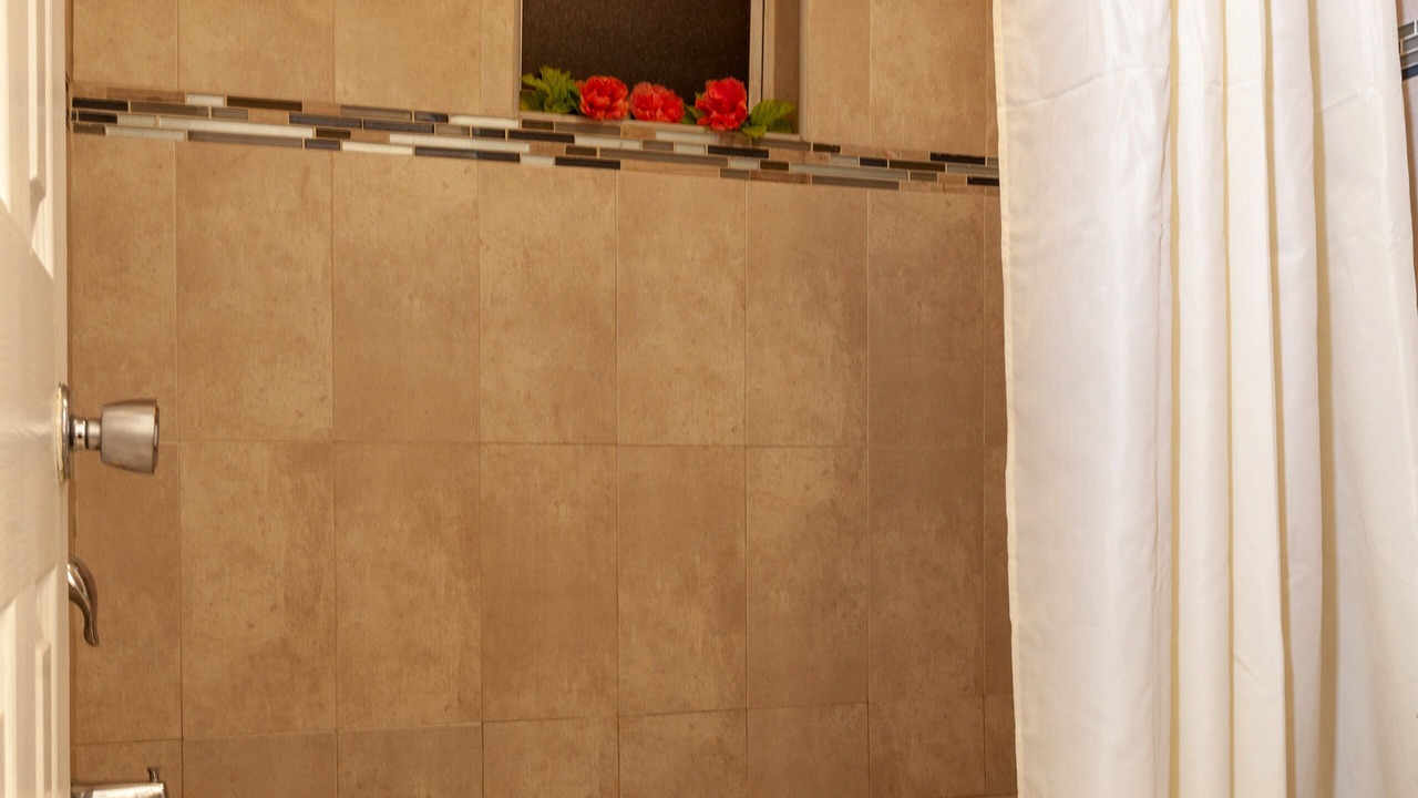 Photo of Bathroom in Lucaya