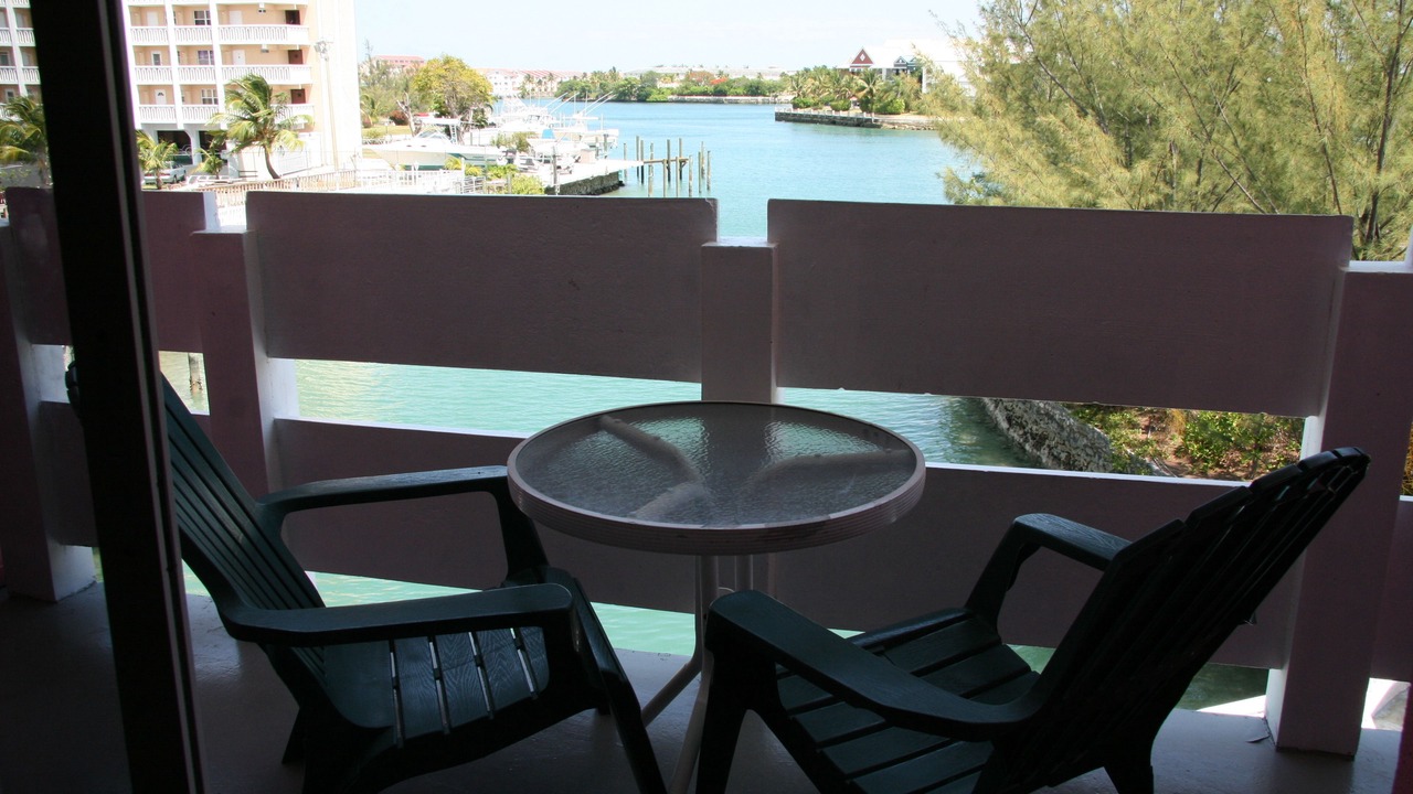 Photo of Patio Balcony in Lucaya
