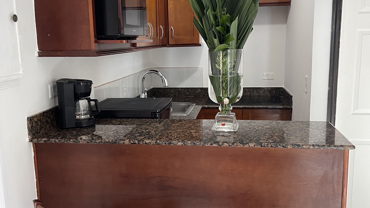 Photo of Kitchen in Coral Harbour