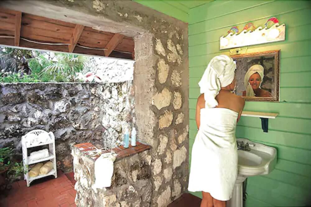 Photo of Bathroom in New Bight