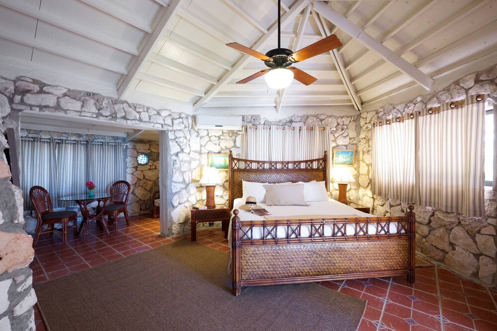 Photo of Bedroom in New Bight