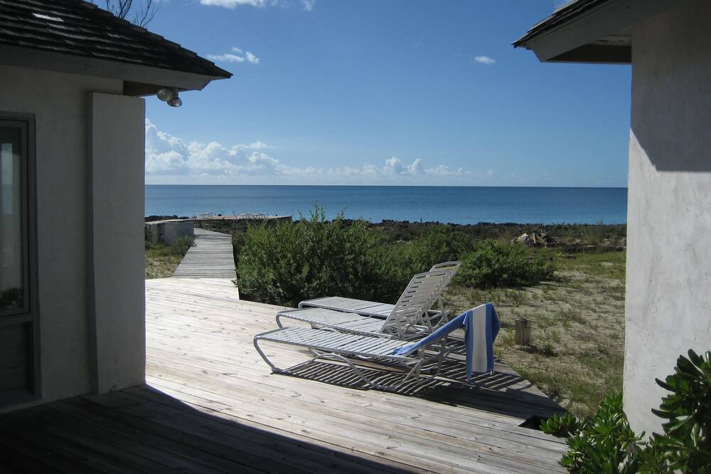 Photo of Patio Balcony in Governor's Harbour