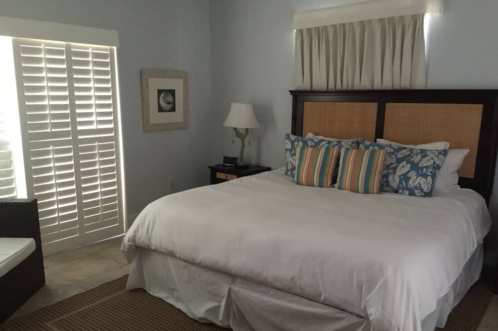 Photo of Bedroom in Alice Town
