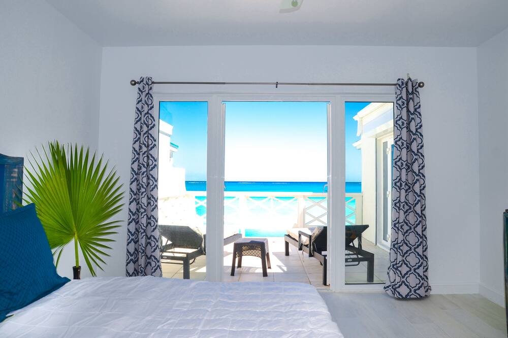 Photo of Bedroom in Nassau