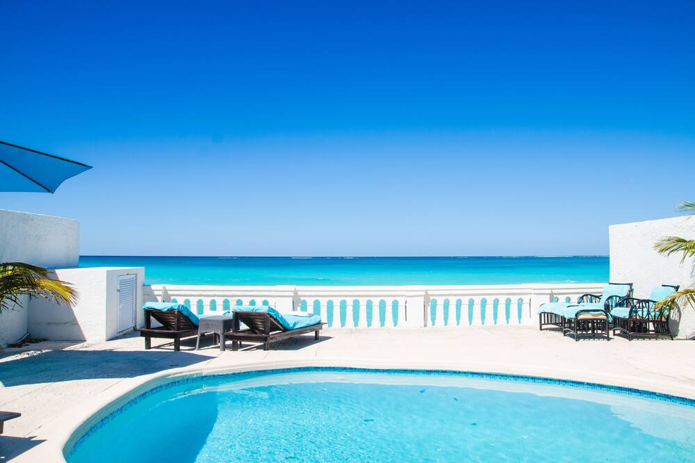 Photo of Outdoor in Nassau