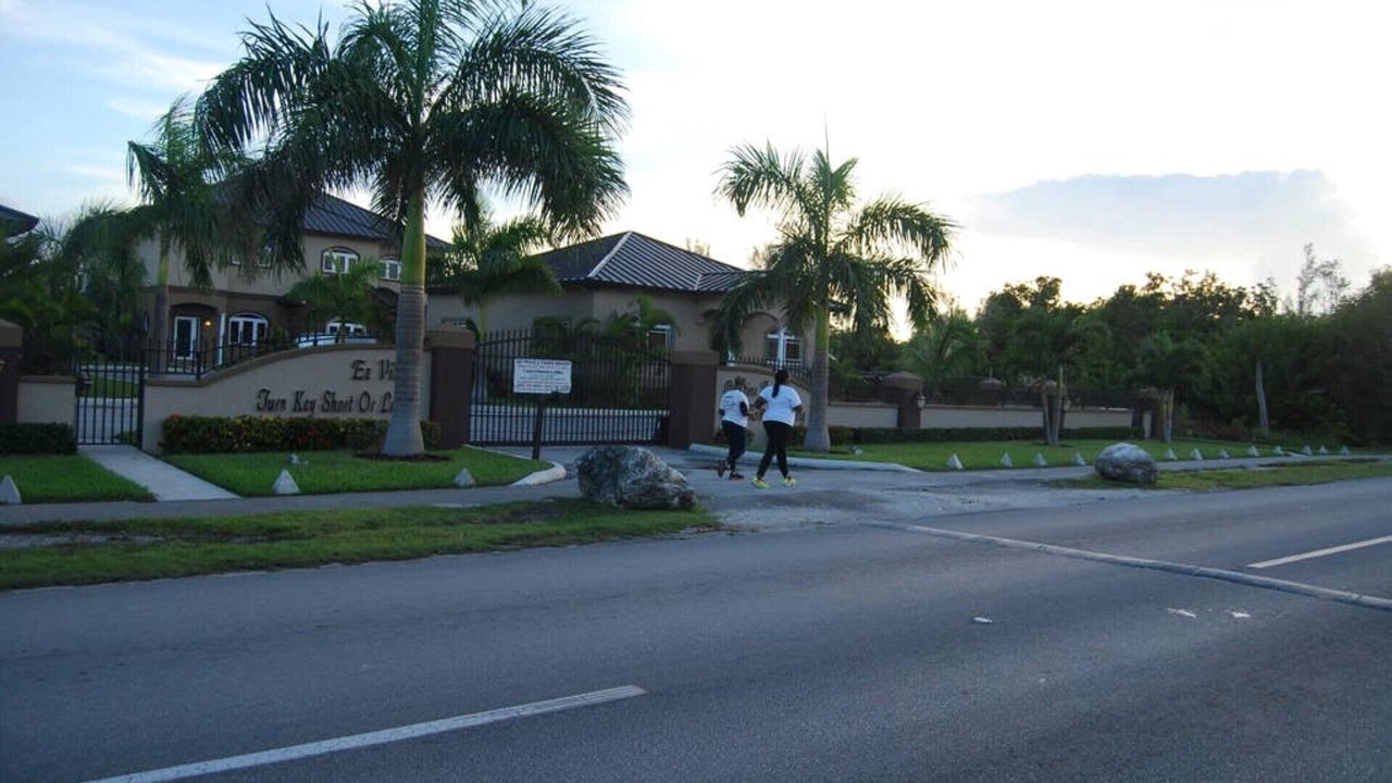 Photo of Outdoor in Bell Channel Bay