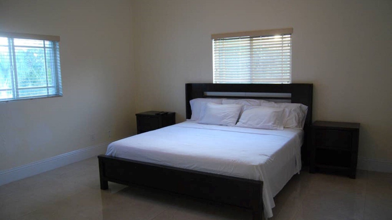 Photo of Bedroom in Bell Channel Bay