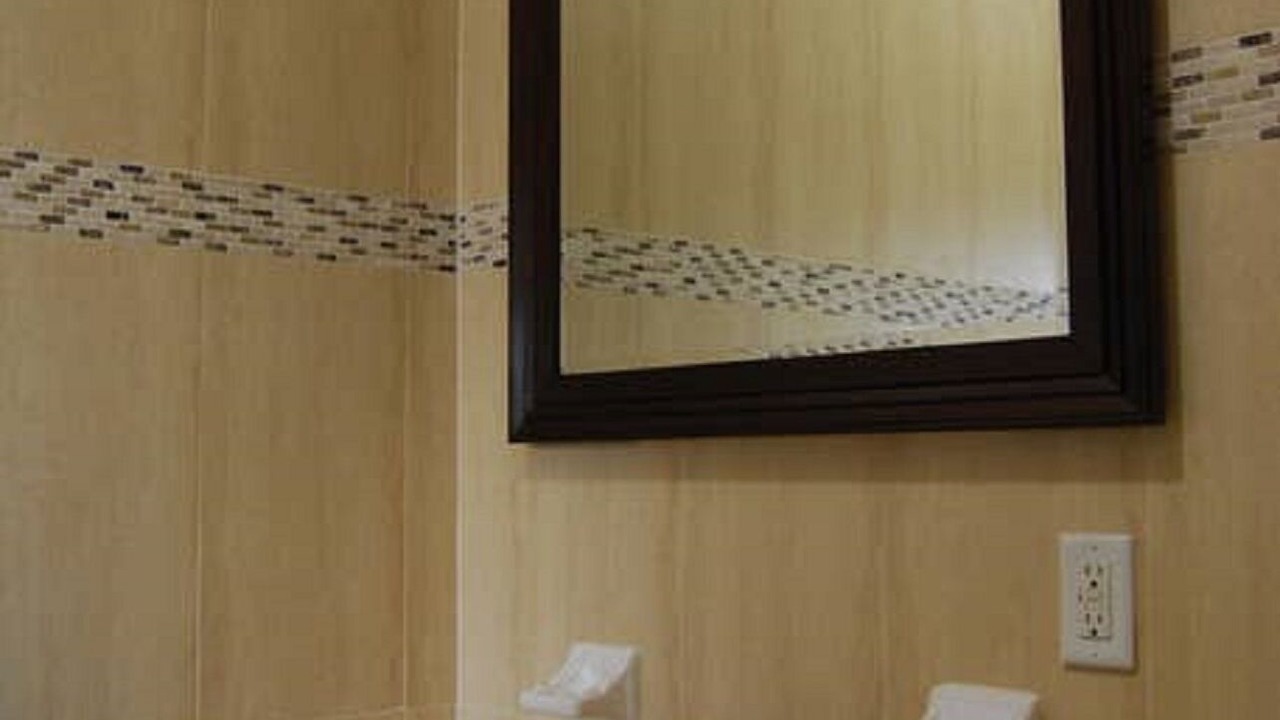 Photo of Bathroom in Bell Channel Bay