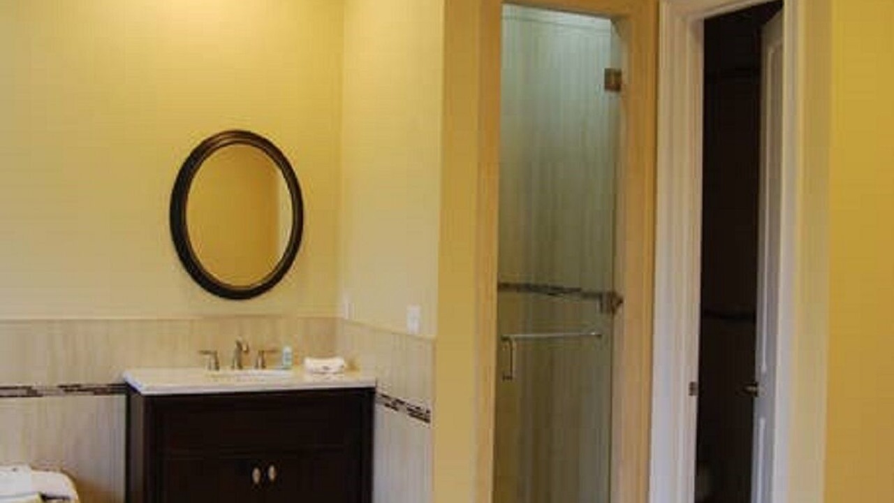 Photo of Bathroom in Bell Channel Bay