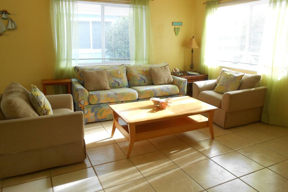 Photo of Bedroom in Great Exuma