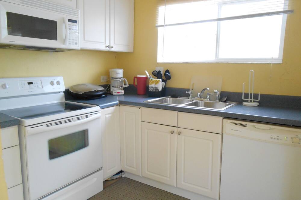 Photo of Kitchen in Great Exuma