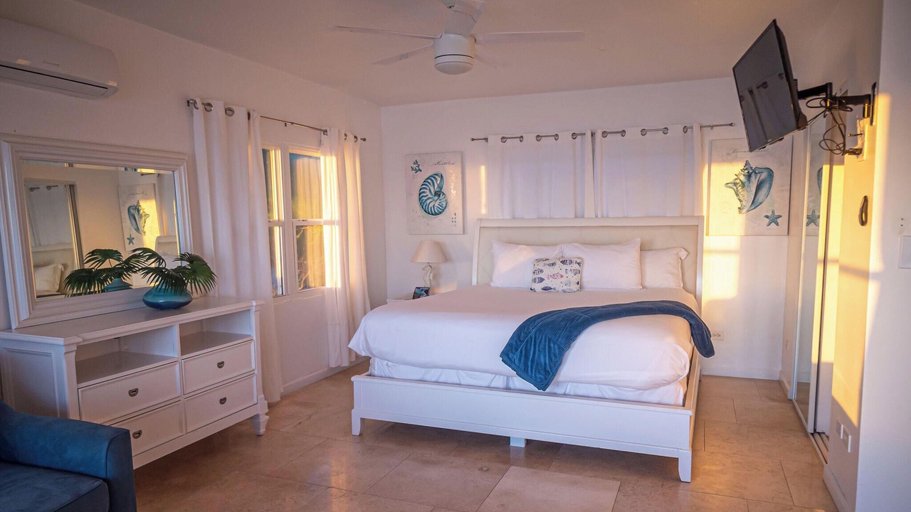 Photo of Bedroom in Cockburn Town