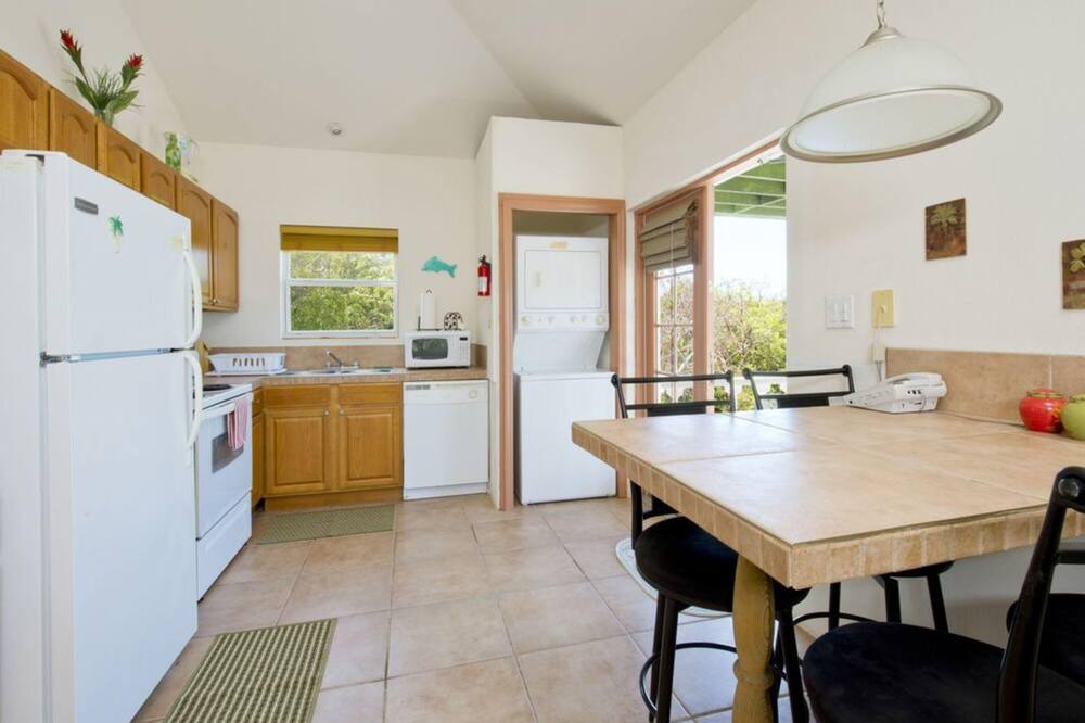Photo of Kitchen in Rainbow Bay