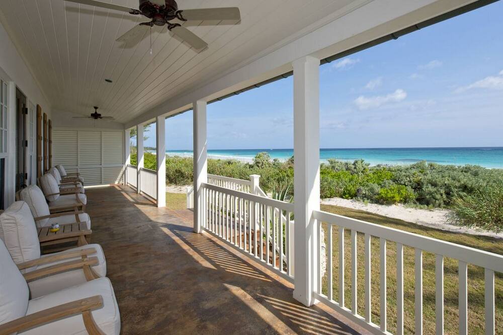Photo of Patio Balcony in Governor's Harbour