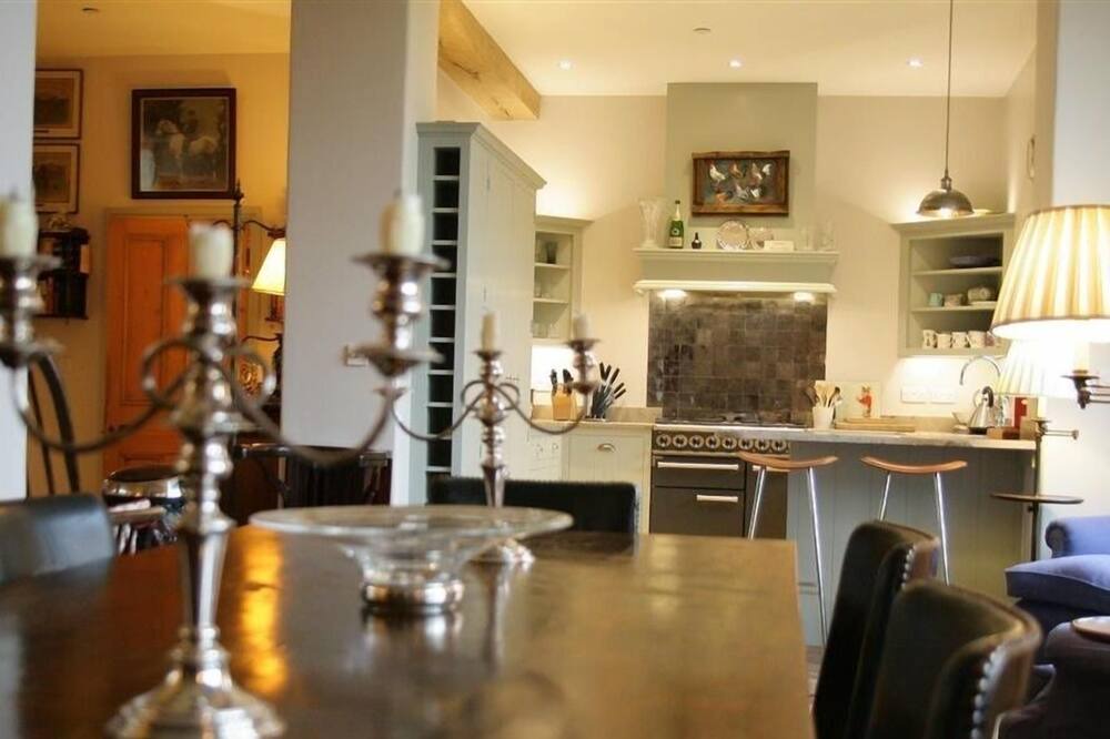 Photo of Kitchen in Rendcomb