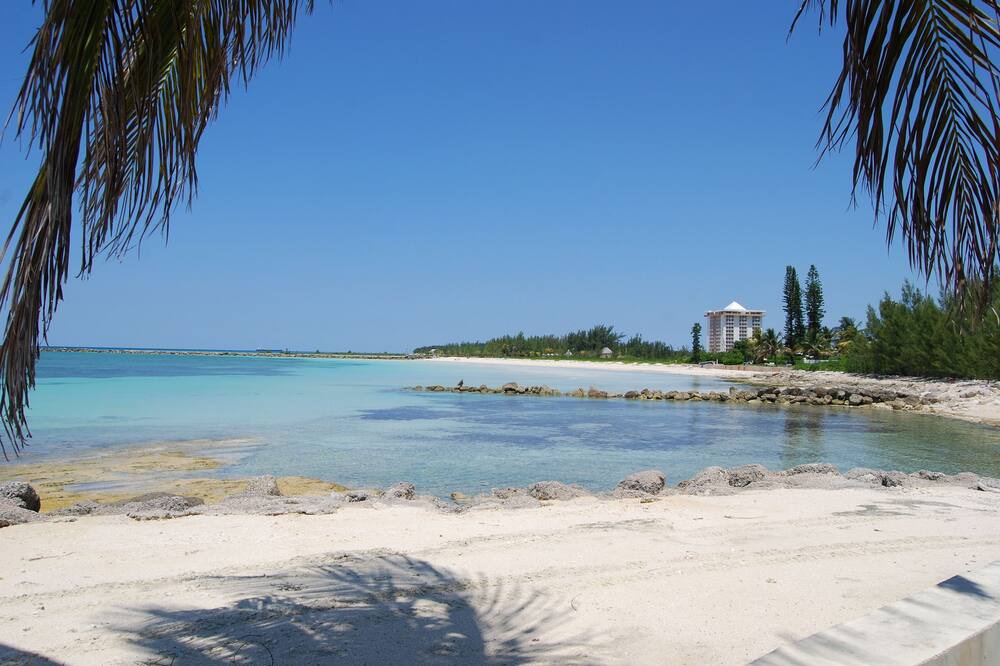 Photo of Others in Bahamas Terrace