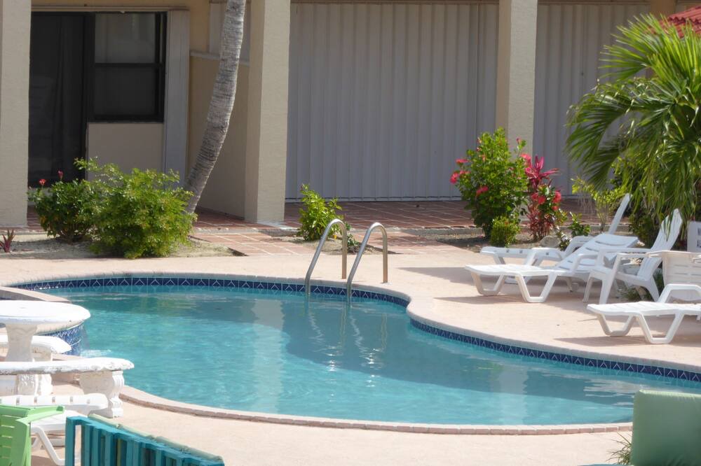 Photo of Outdoor in Bahamas Terrace