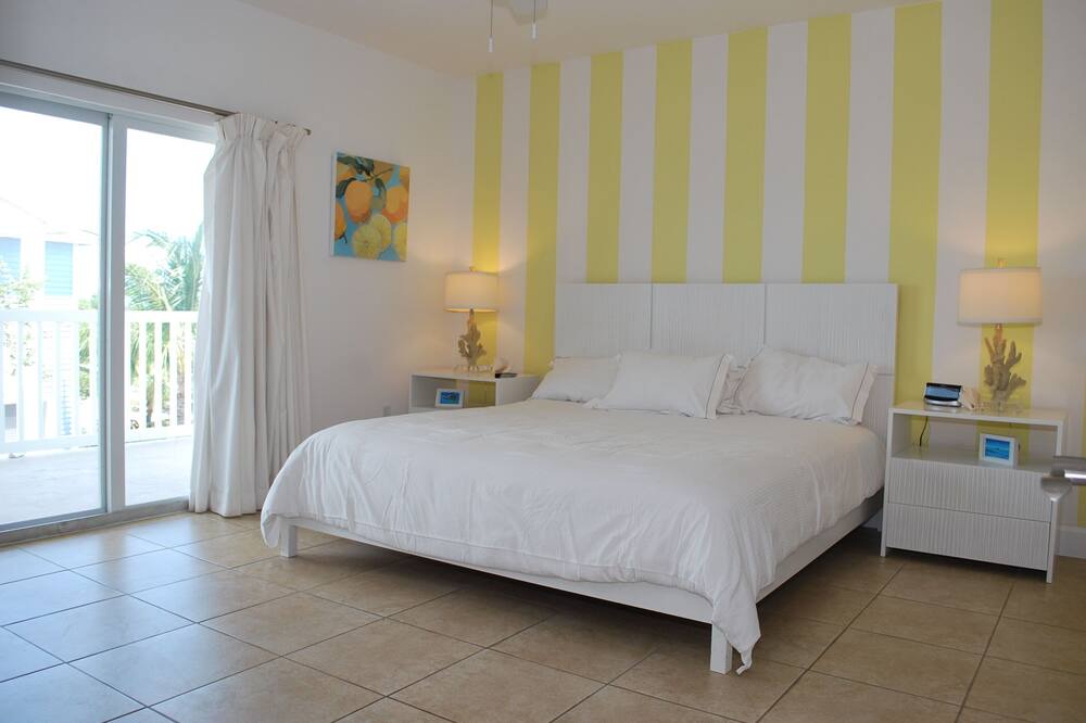 Photo of Bedroom in North Bimini