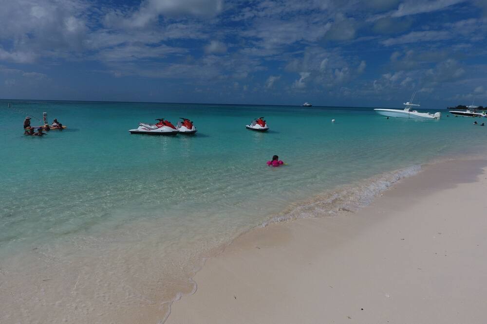 Photo of Others in North Bimini