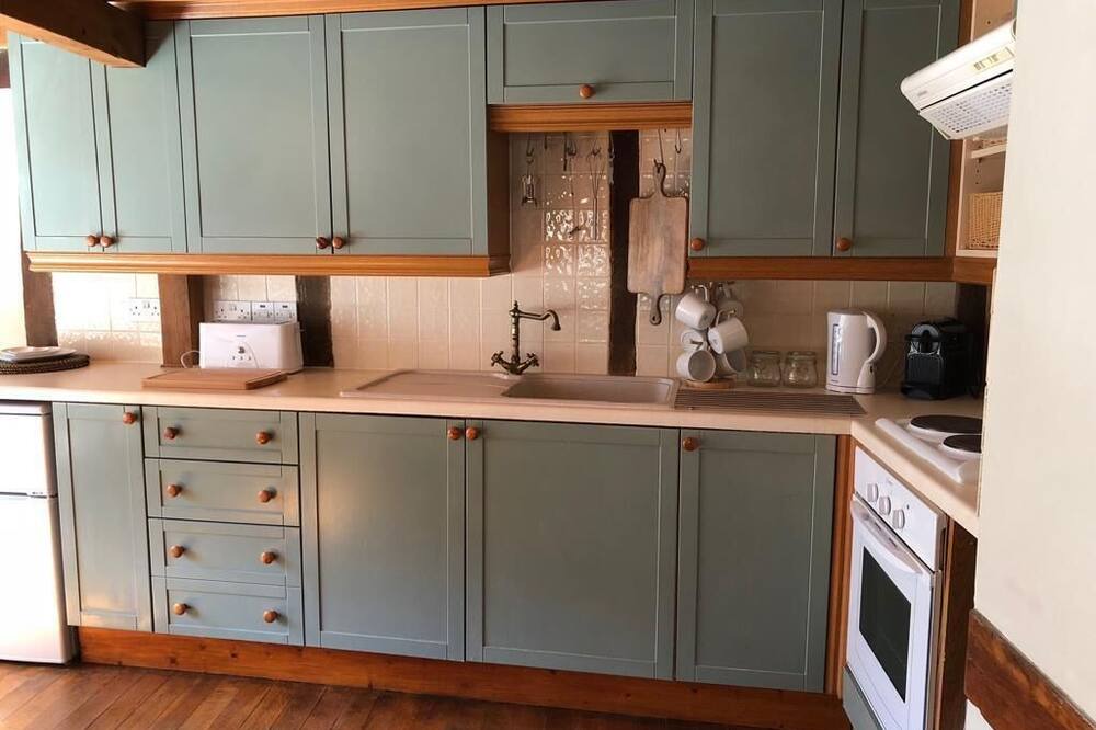 Photo of Kitchen in Long Crendon