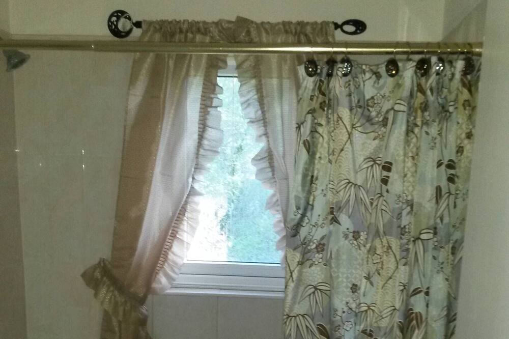 Photo of Bathroom in Westwind