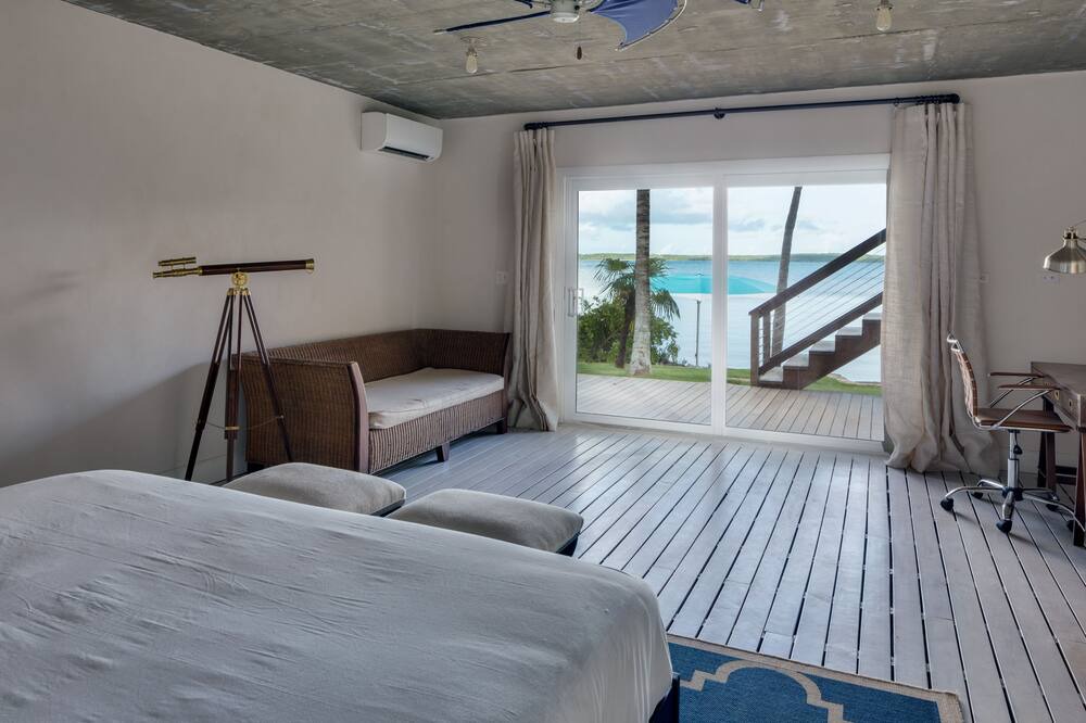 Photo of Bedroom in Dunmore Town