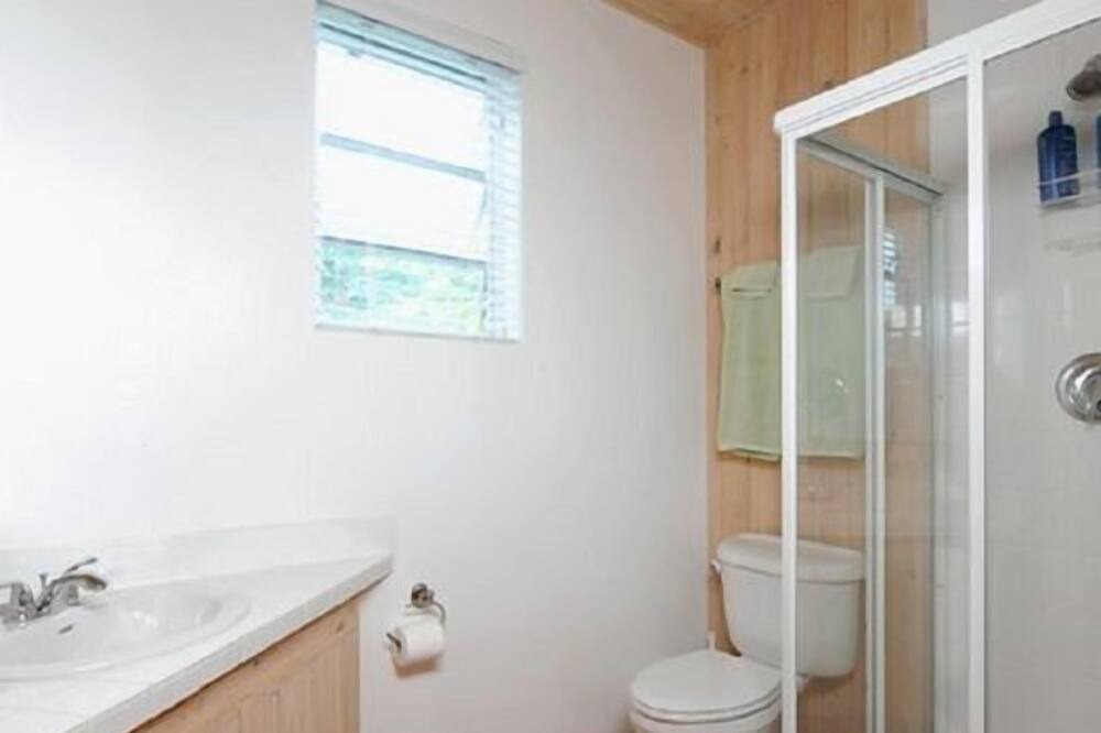 Photo of Bathroom in Governor's Harbour