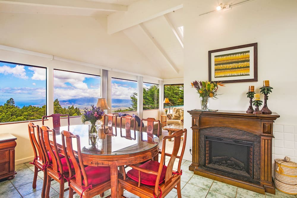 Photo of Livingroom in Kula