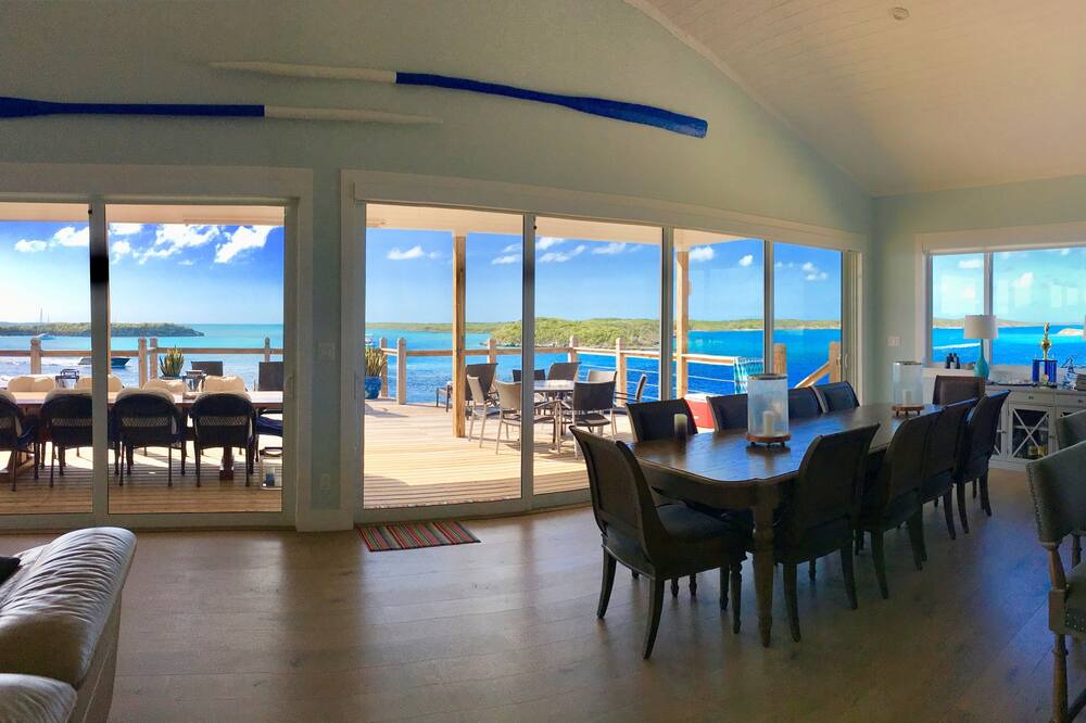 Photo of Others in Staniel Cay