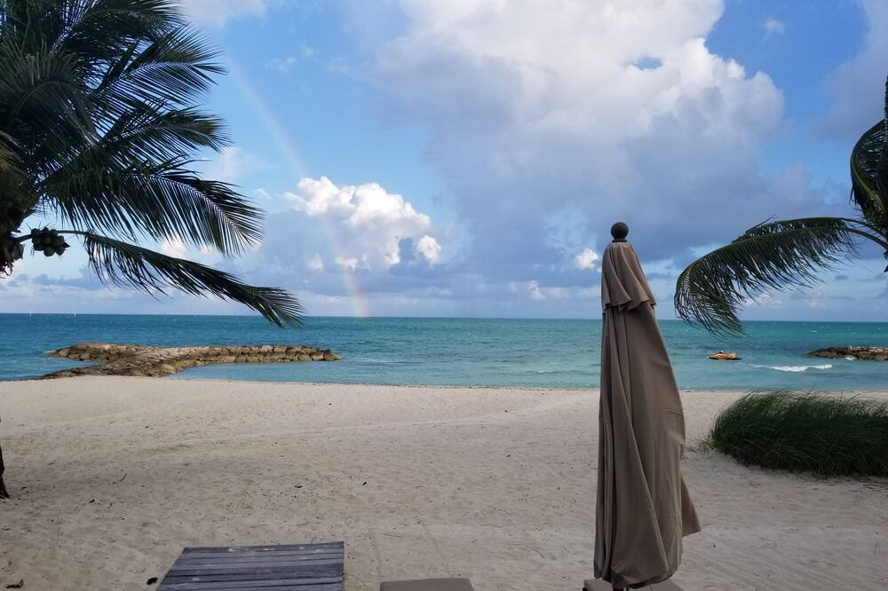 Photo of Outdoor in Palm Cay