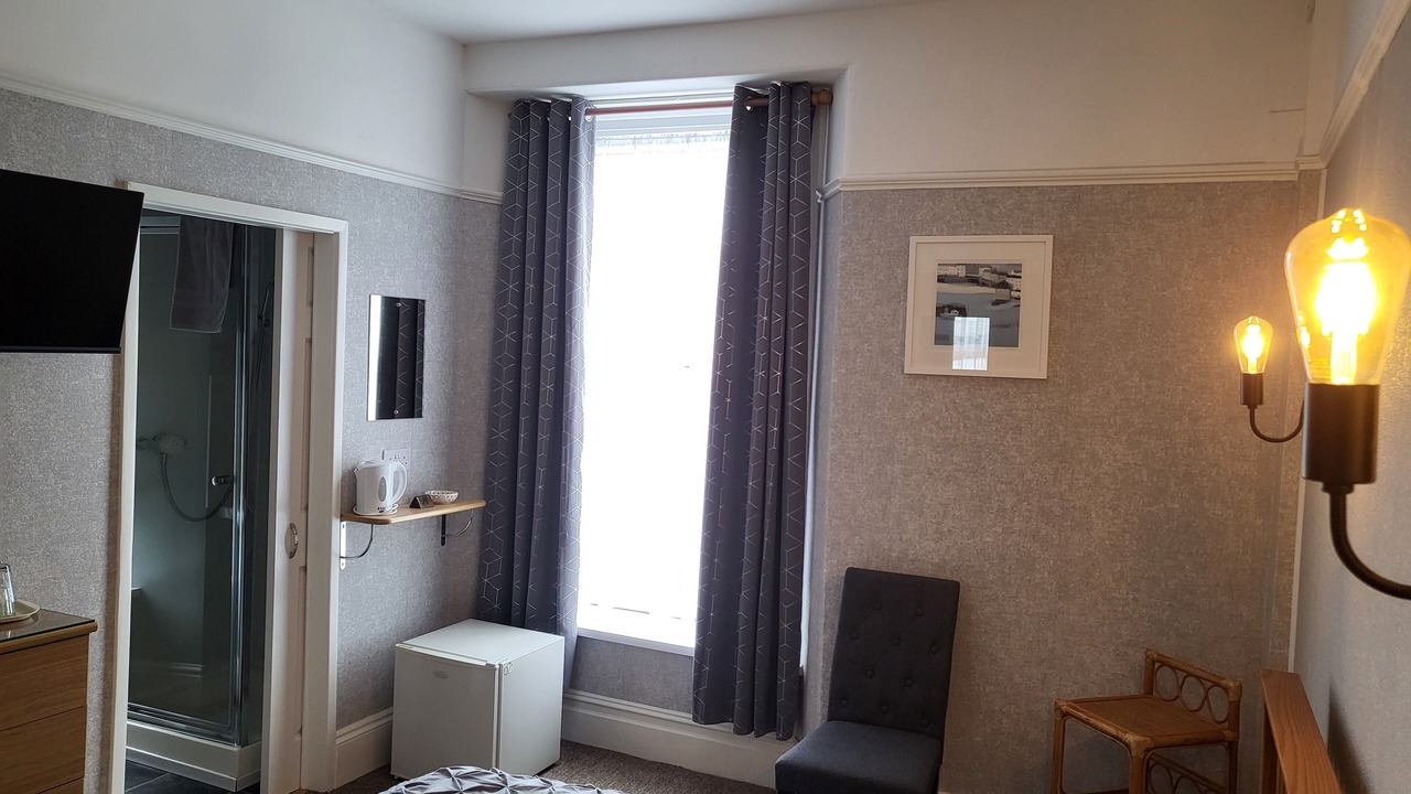 Photo of Bedroom in Newquay City Centre