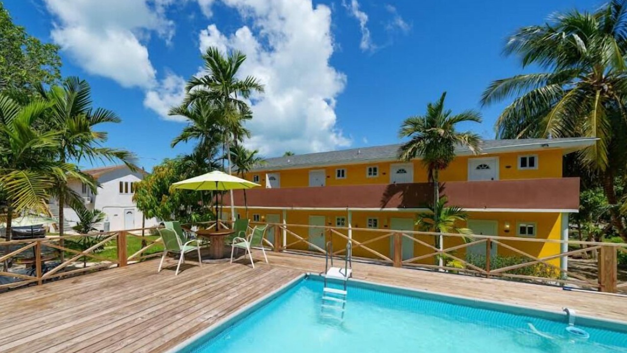Photo of Outdoor in Tarpum Bay