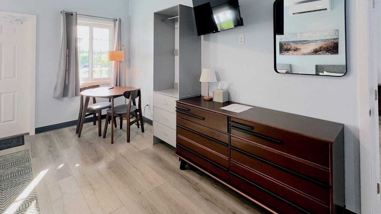 Photo of Livingroom in Lubbers Quarters Cay