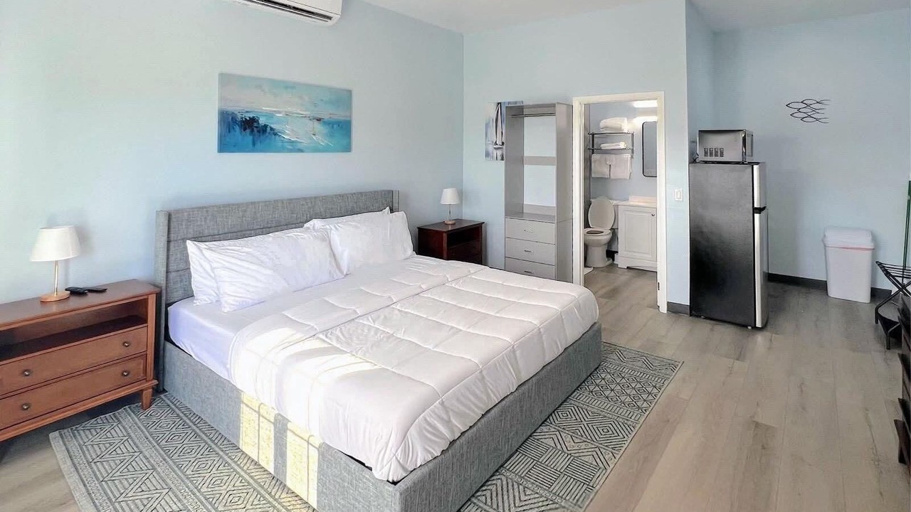 Photo of Bedroom in Lubbers Quarters Cay