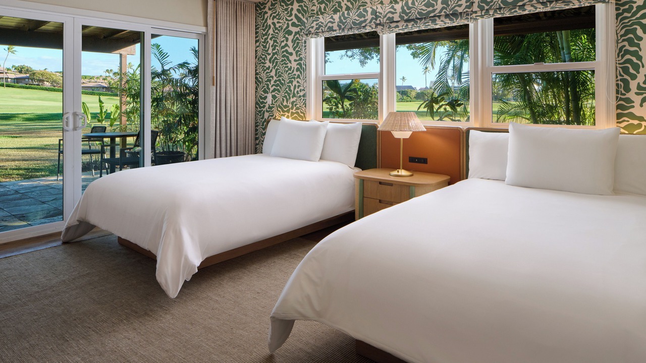 Photo of Bedroom in Historic Lahaina Front Street