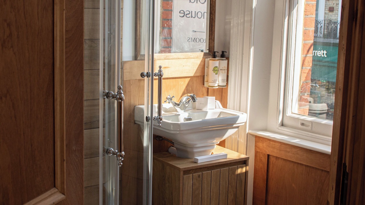 Photo of Bathroom in Kentish Town