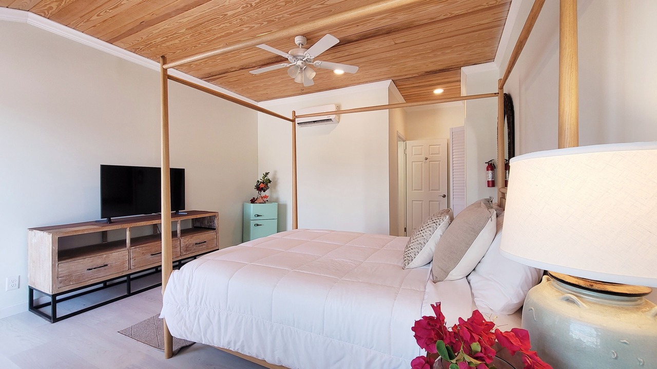 Photo of Bedroom in George Town