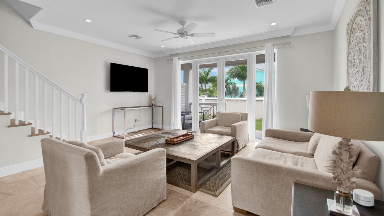 Photo of Livingroom in Palm Cay