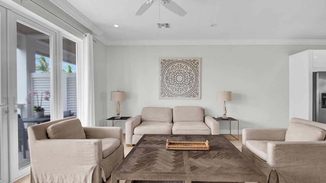Photo of Livingroom in Palm Cay