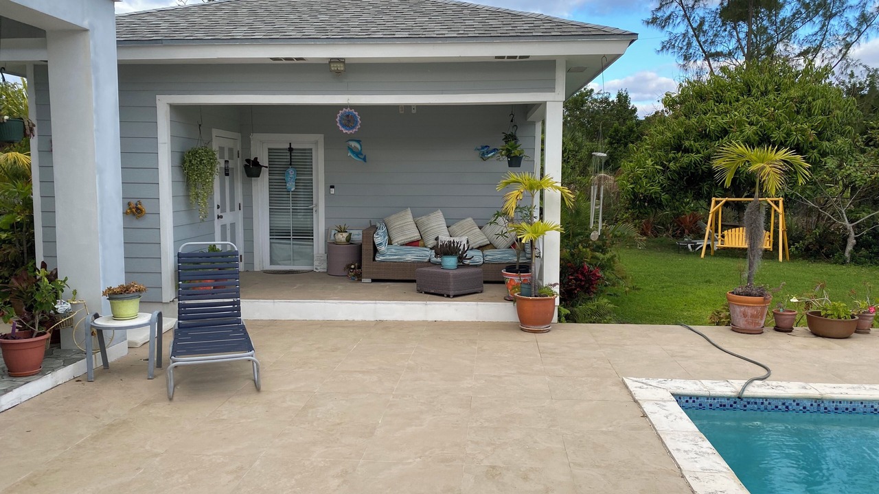 Photo of Outdoor in Gambier