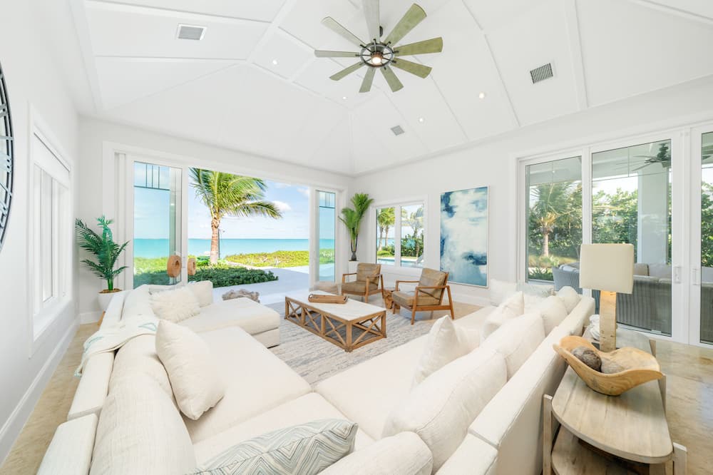 Photo of Livingroom in Great Exuma