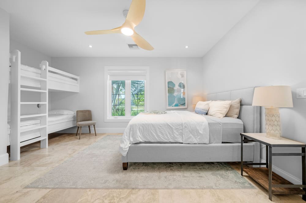 Photo of Bedroom in Great Exuma