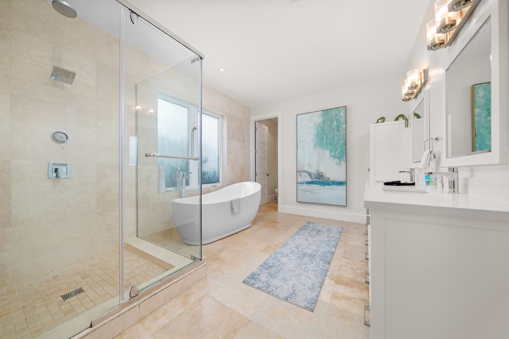 Photo of Bathroom in Great Exuma