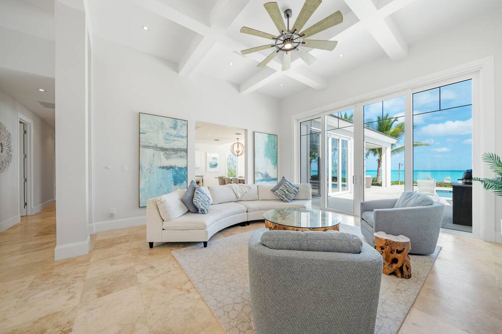 Photo of Livingroom in Great Exuma
