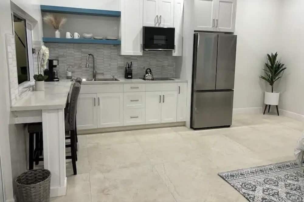 Photo of Kitchen in Downtown Nassau