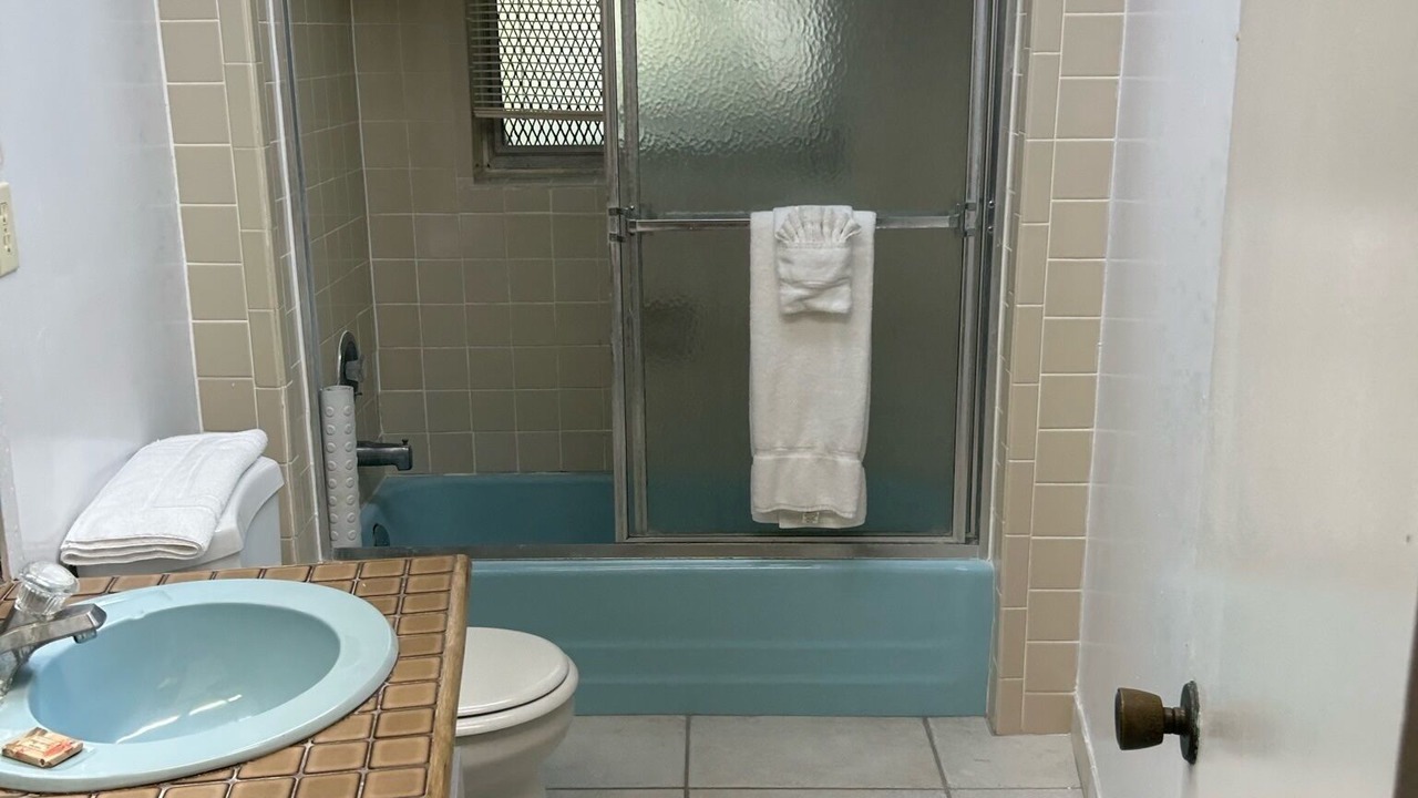 Photo of Bathroom in Bahamas Terrace