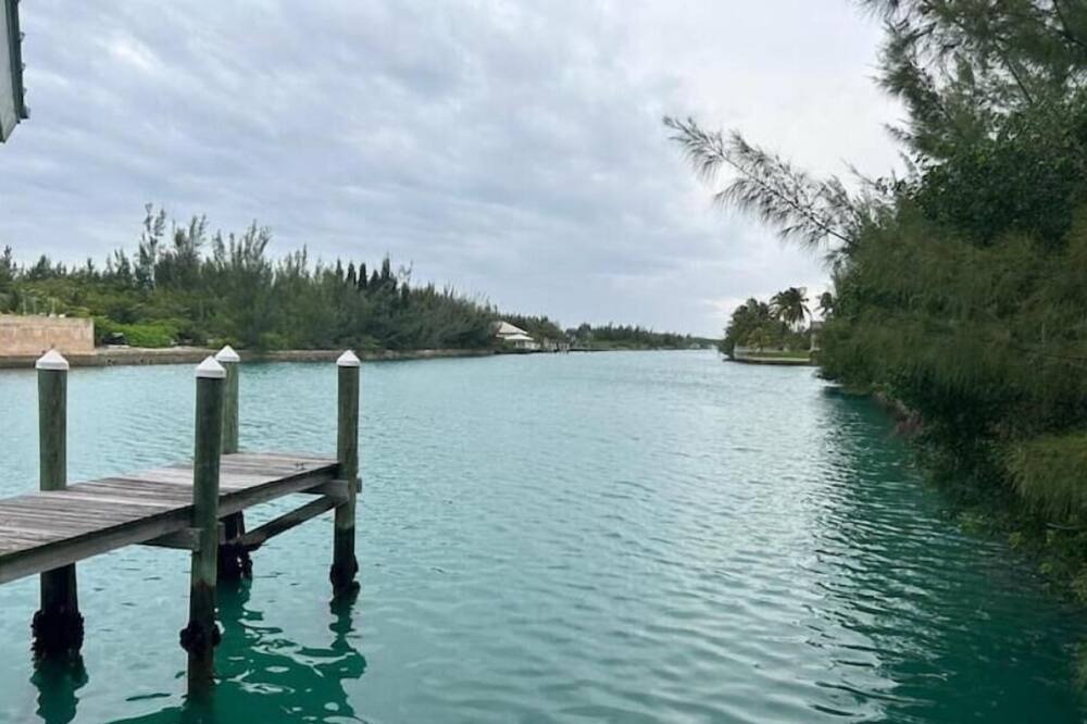 Photo of Others in Bahamia West